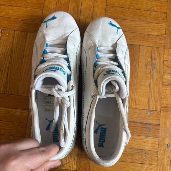 Y2k 90s white and blue puma - Perfect conditions * accepting offer - Picture 4 of 9